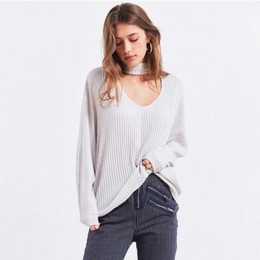 Urban Outfitters Sky Open Mock-Neck Sweater Grey XS New